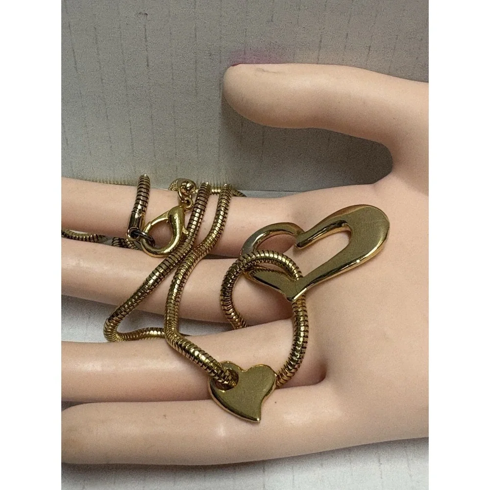 Necklace Gold Tone‎ Heart pendant shiny fashion jewerly